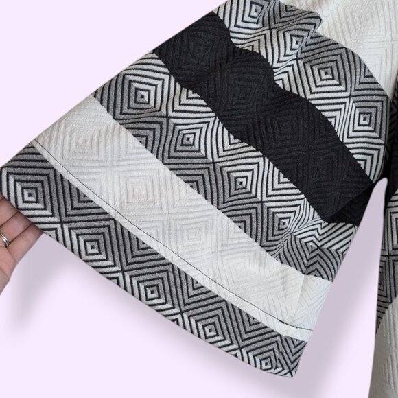 🍁Marallis Collection Striped Flared Jacket - Picture 4 of 9